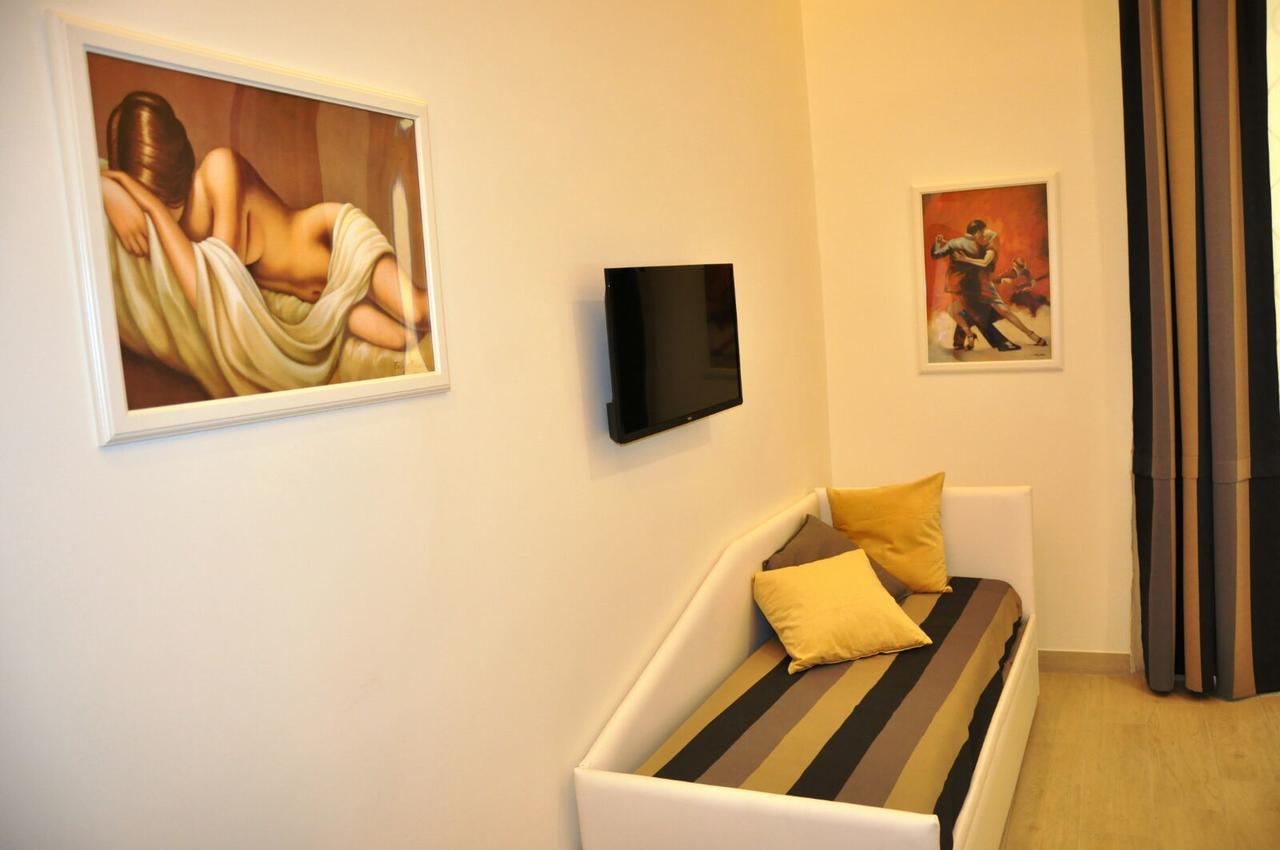 B&B Chiaia 216 Nápoles Exterior foto